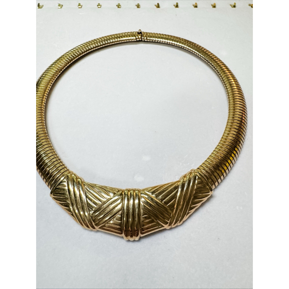 Vintage AVON Gallery Originals Alexandria Gold Tone Flexible Snake Choker
